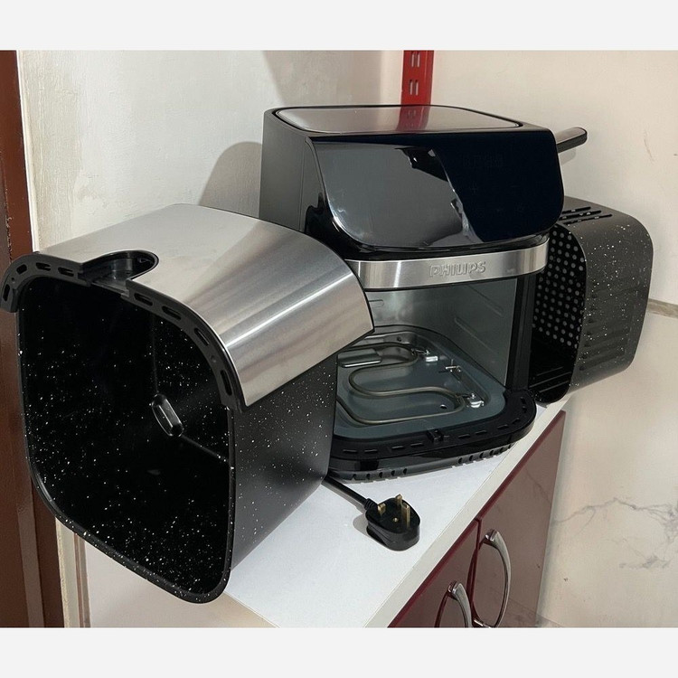 سرخ کن دوالمنت فیلیپس- ظرفیت 18/2 لیتری تمام استیل سبددار_ قدرت 3000W وات مدل PHILIPS 9298