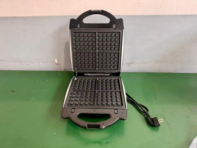 ساندویچ ساز 4 کاره یونیک- قدرت 3000W وات مدل MN-2080